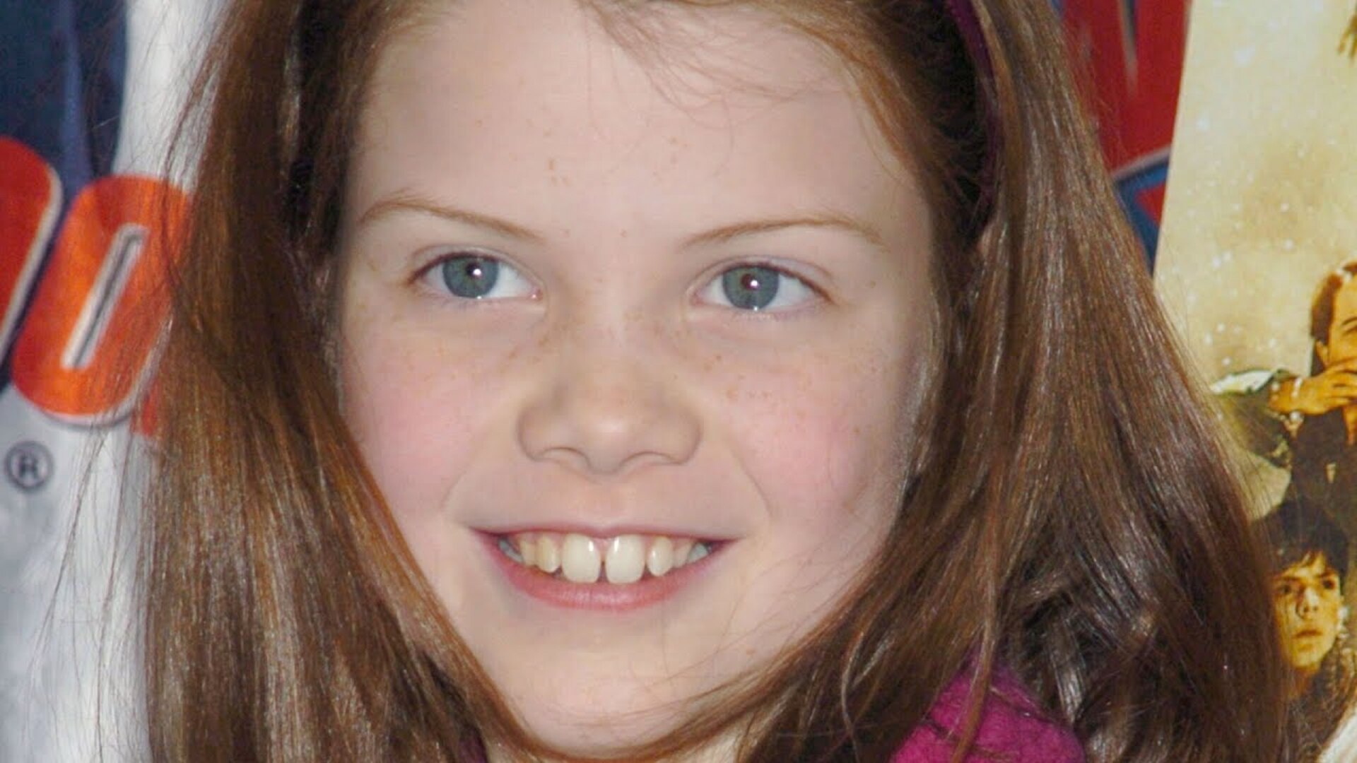 Video thumbnail for The Girl From The Chronicles Of Narnia Grew Up To Be Gorgeous