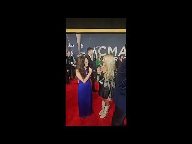 Video thumbnail for Exclusive CMA Awards Interview with HunterGirl