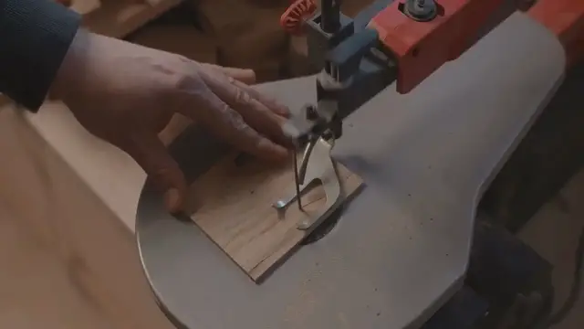 'Video thumbnail for How to Use a Router for Woodworking ¦ Beginner’s Guide & Pro Tips (720p 30fps)'
