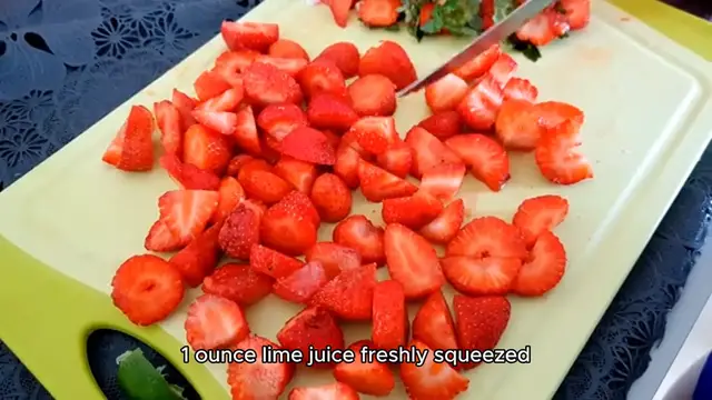 Video thumbnail for Strawberry Daiquiri