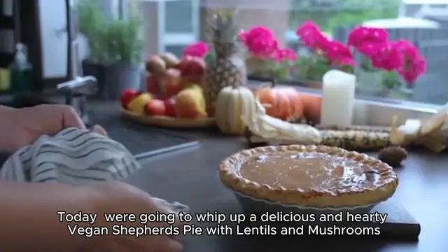 Video thumbnail for Vegan Shepherd's Pie with Lentils and Mushrooms