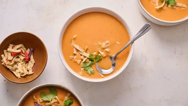 'Video thumbnail for Smoky Spicy Chicken Tomato "Bisque" Recipe'