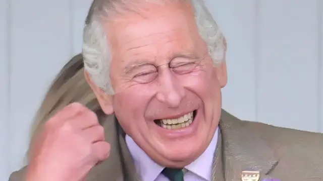 Video thumbnail for Body Language Experts Break Down These Important Charles Moments