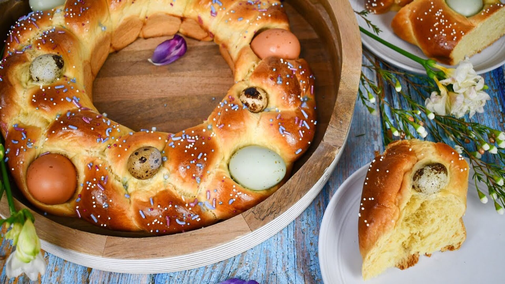Video thumbnail for Celebration Easter Bread Recipe