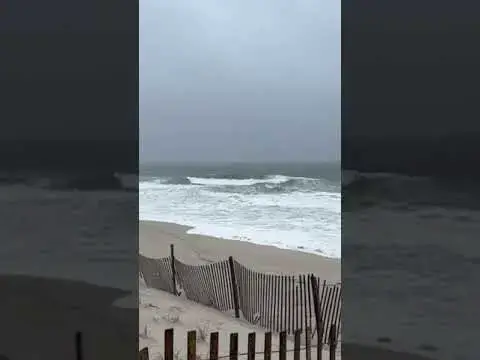 Video thumbnail for Winter Storm  - Bay Head #beach #coastalflooding #ocean #jerseyshore #bayhead #waves #winterstorm