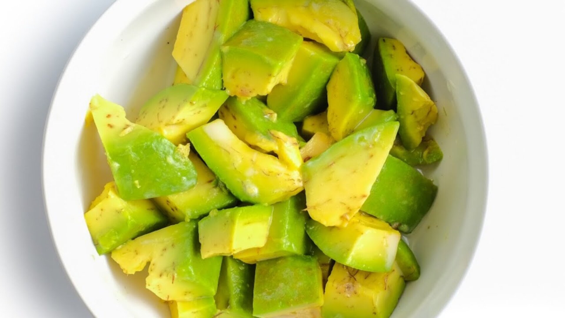 Video thumbnail for Big Mistakes Everyone Makes With Avocados