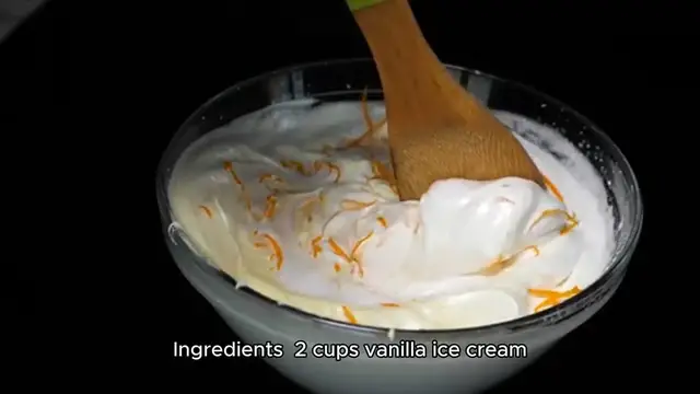 Video thumbnail for vanilla milkshake recipe