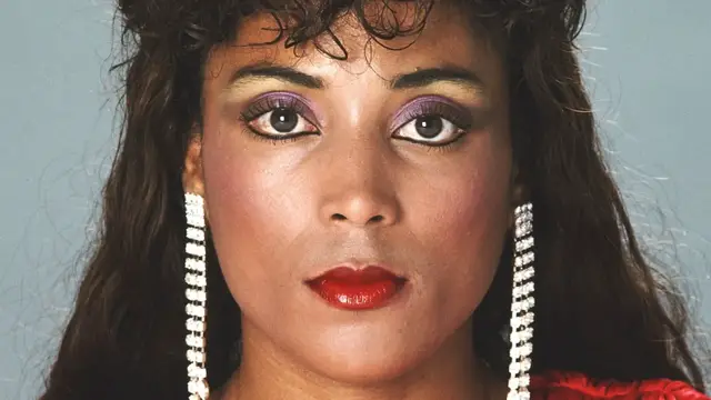 'Video thumbnail for The Tragedy Of Florence Griffith Joyner's Death'