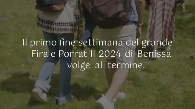 Video thumbnail for Le mascotte e la cavalleria di Benissa sono protagoniste della tradizionale benedizione degli animali alla Fira i Porrat de Sant Antoni: