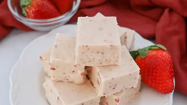 'Video thumbnail for Strawberry Marshmallow Fudge Recipe'
