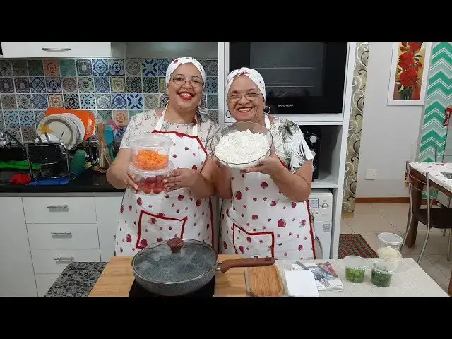 Video thumbnail for Arroz de carreteiro - Almoço completo em uma panela só