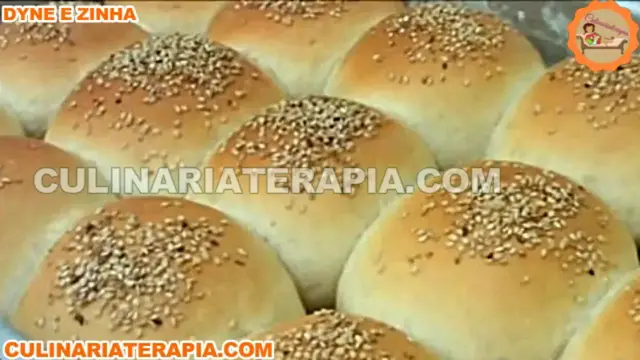 Video thumbnail for Como Fazer O Verdadeiro Pão para Hambúrguer Ensinado por Especialista da Culinária