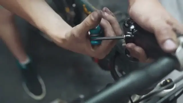 'Video thumbnail for How to Use a Torque Wrench Properly ¦ Step-by-Step Guide for Beginners (720p 30fps)'