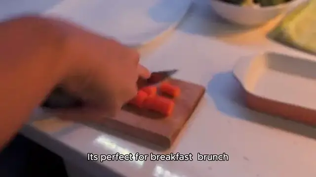 Video thumbnail for Cherry Cheese Danish recipe