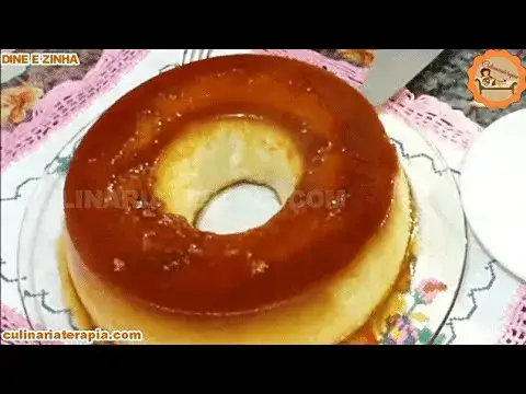 Video thumbnail for Aprenda Como Fazer Pudim de Pão Especial sem Leite Condensado Ensinado por Especialista da Culinária