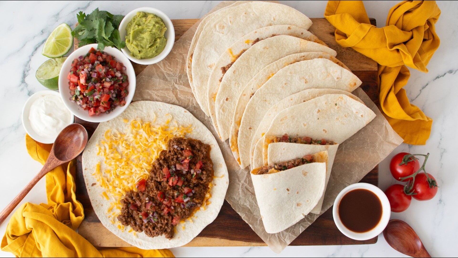 Video thumbnail for Copycat Taco Bell Meximelt Recipe