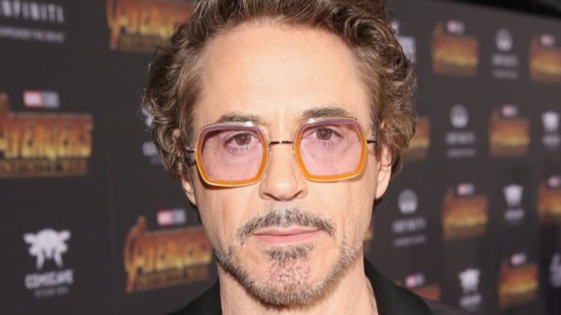 Video thumbnail for Tragic Details About Robert Downey Jr.