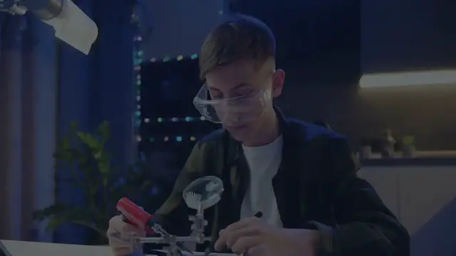 Video thumbnail for DHT11 Temperature & Humidity Sensor with Arduino A Step-by-Step Guide with Code