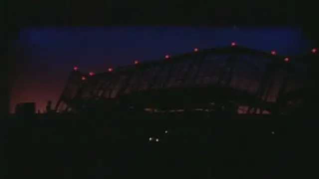 Video thumbnail for Serge Gainsbourg - Aux armes etcetera - Zénith 1988