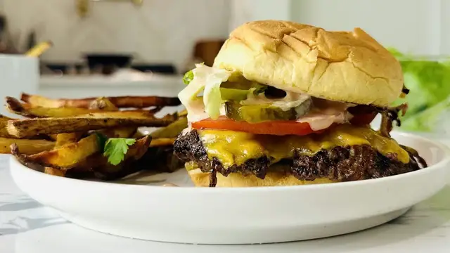 Video thumbnail for Memorize This Classic Smash Burger Recipe You'll Want Every Friday Night