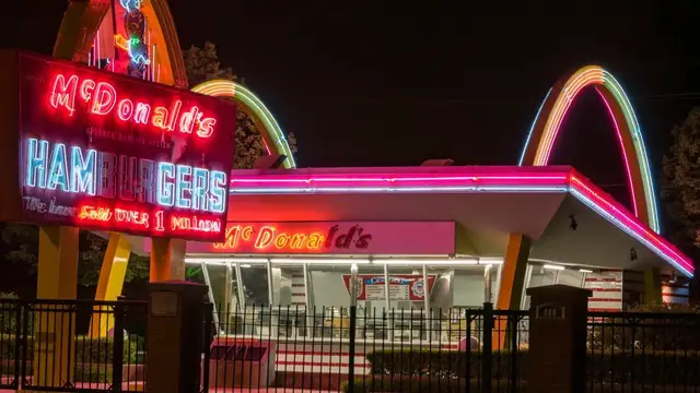 'Video thumbnail for Here's What The World's Oldest McDonald's Looks Like Today'