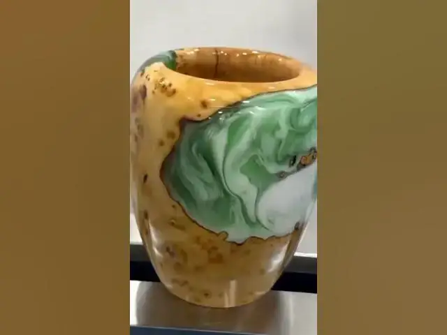 Video thumbnail for Making a Epoxy Vase