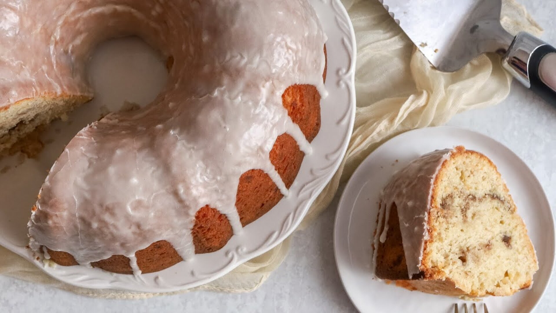 Video thumbnail for Banana Cinnamon Roll Pound Cake Recipe