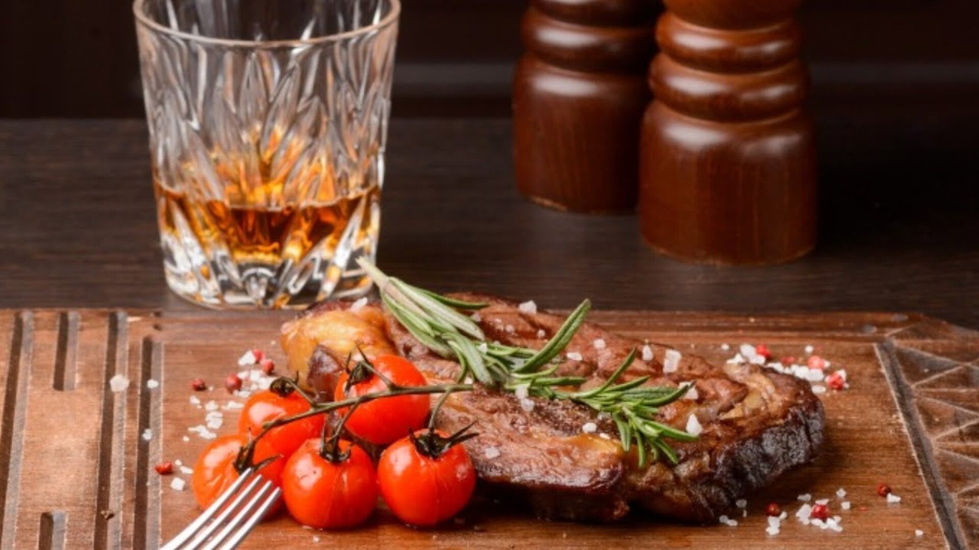 Video thumbnail for The Absolute Best Bourbons To Pair With Steak