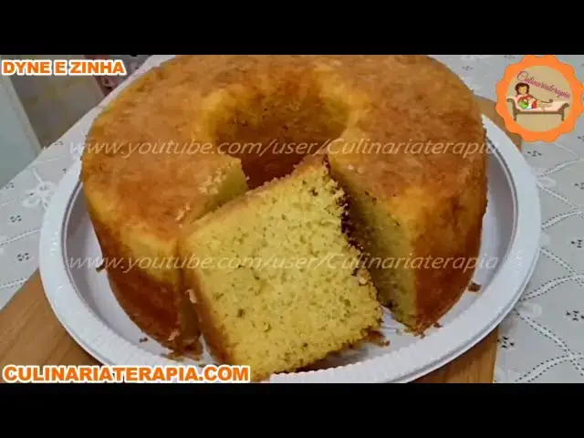 'Video thumbnail for Bolo Fofinho de Fubá de Milho com Leite de Coco - O Puro Sabor Tradicional da Roça'
