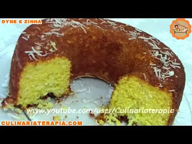 Video thumbnail for BOLO DE FLOCÃO DE MILHO FÁCIL E FOFINHO COM QUEIJO E COCO