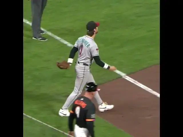 'Video thumbnail for Blaze Alexander's AMAZING Diving Catch! | 09/09/2025'