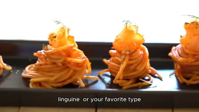 Video thumbnail for Garlic Noodles Recipe