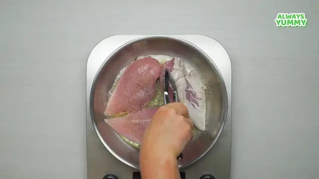 'Video thumbnail for Spanish Roast LEMON BUTTER CHICKEN Breasts   Easy HOLIDAY DINNER in 30 Min  Recipe by Always Yummy (720P HD)'