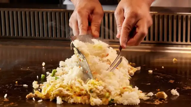 Video thumbnail for What It's Really Like Being A Chef At Benihana
