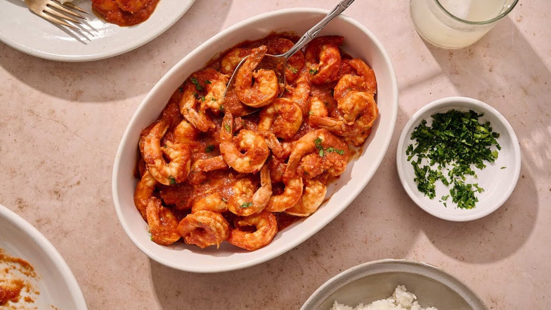 Video thumbnail for Camarones A La Diabla (Mexican Shrimp In Red Sauce) Recipe