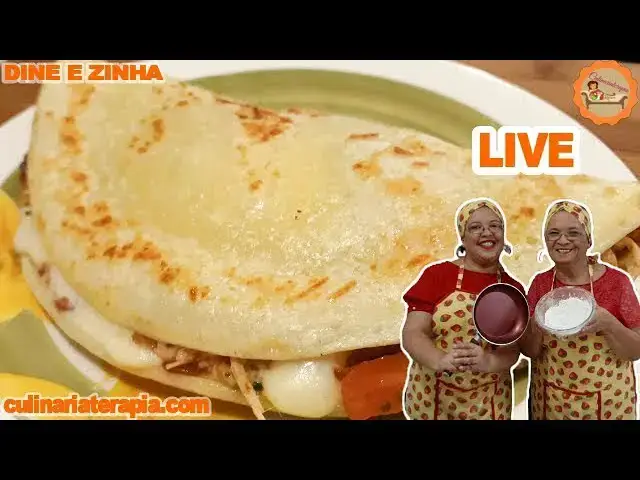 Video thumbnail for DYNE E ZINHA ESTÁ AO VIVO: LANCHE RÁPIDO - PIZZA DE TAPIOCA - PÃO DE QUEIJO DE FRIGIDEIRA - PARTE 1