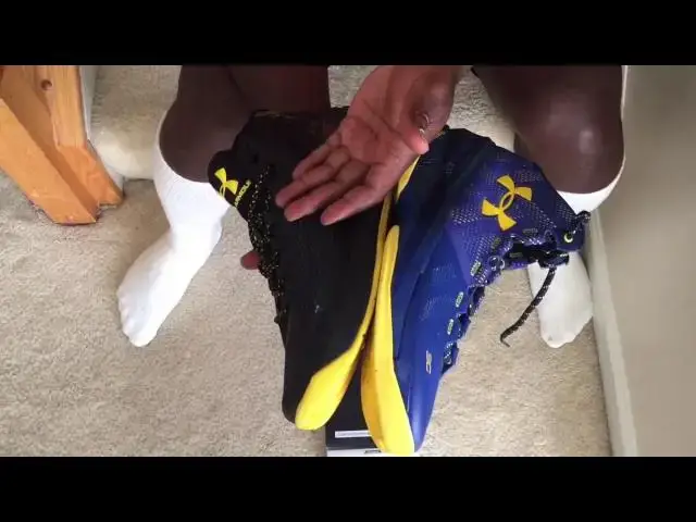 'Video thumbnail for A Quick Look At The Under Armour UA Curry 3 Next To The Curry 2'