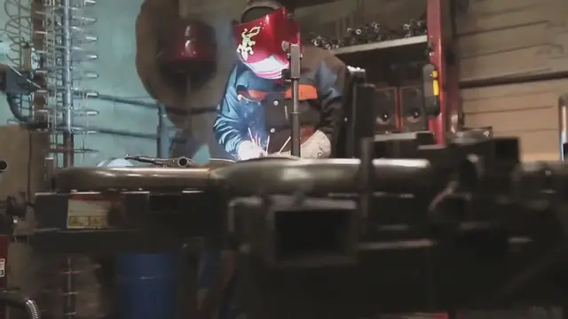 'Video thumbnail for Inside US Harley Davidson Factory 2025  Assembly Line – Building Motorbikes by Hand Step by Step! (720p 30fps)'