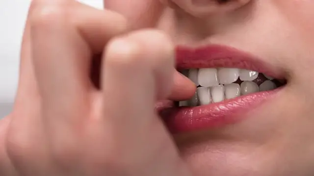 Video thumbnail for Everyone Secretly Hates These Common Habits