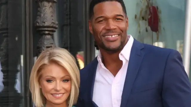 Video thumbnail for The Untold Truth Of Kelly Ripa Is Tumbling Out