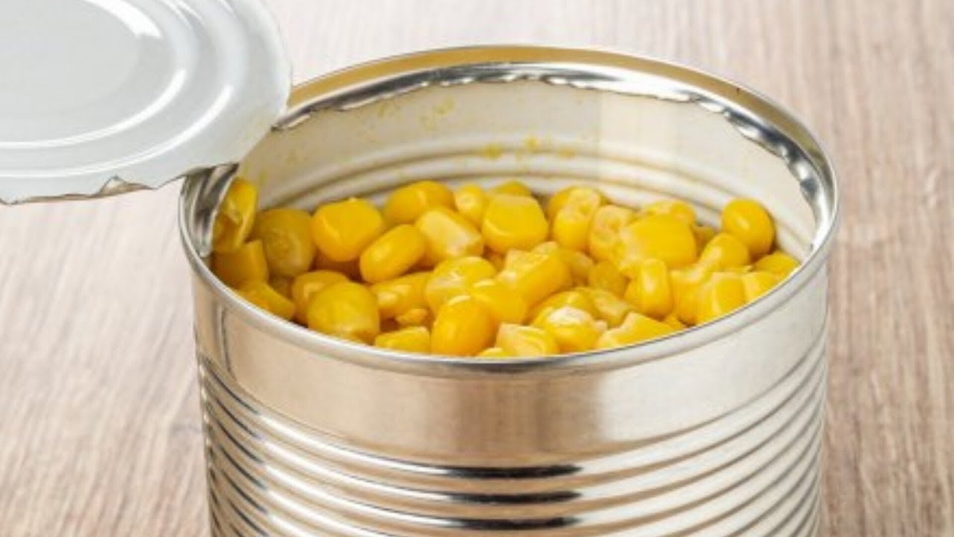 Video thumbnail for The Easiest Way To Open A Can Without A Can Opener