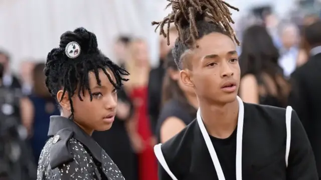 'Video thumbnail for Weird Things Everyone Ignores About Jaden And Willow Smith'