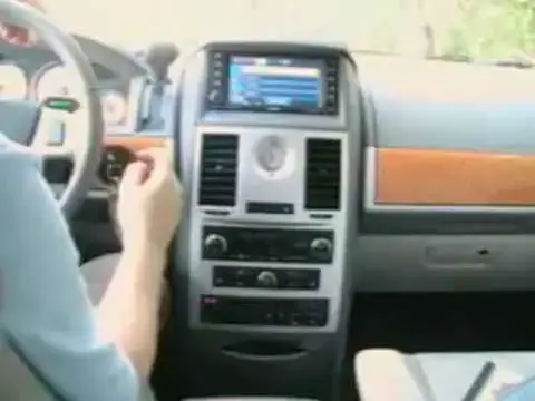 Video thumbnail for 2008 Chrysler-Dodge minivan gadgets