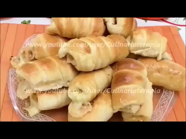 Video thumbnail for ENROLADINHO DE QUEIJO E PRESUNTO FÁCIL E RÁPIDO