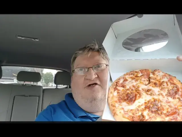 Video thumbnail for Big Matt's Food Review Speedway Pizza Revisited