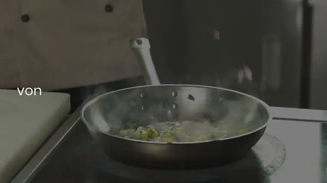 Video thumbnail for GULASCH – DAS EINFACHE & KLASSISCHE REZEPT VOM RIND