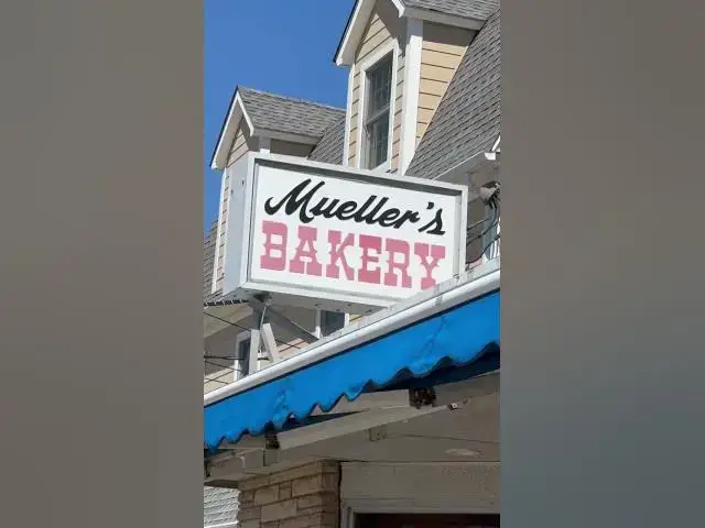 Video thumbnail for Bridge Avenue Bay Head Businesses are OPEN During Paving