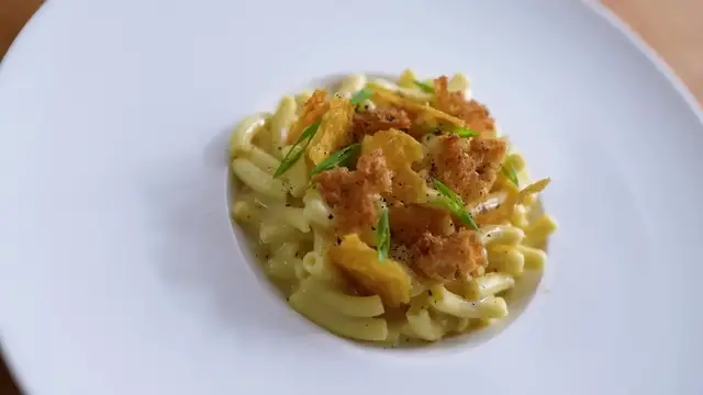 Video thumbnail for 5.$1 to $100 Spaghetti (5 Levels) ¦ With Babish (1080p 24fps)