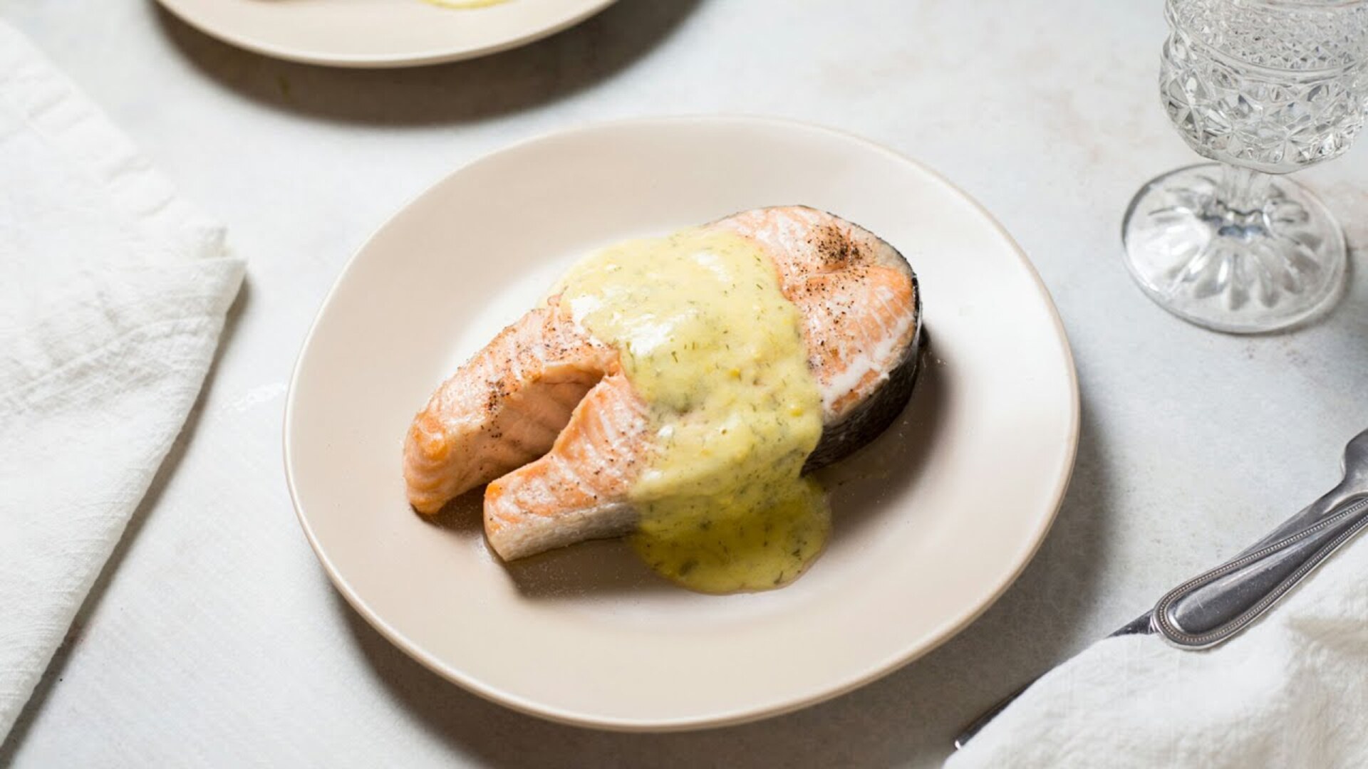 Video thumbnail for 5-Ingredient Baked Salmon Steak With Lemon Dill Sauce Recipe