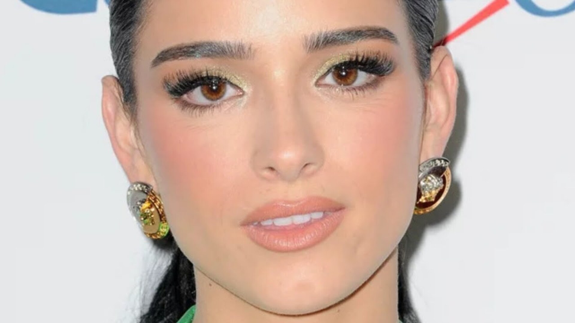 Video thumbnail for YouTube Stars Who Were Born Filthy Rich